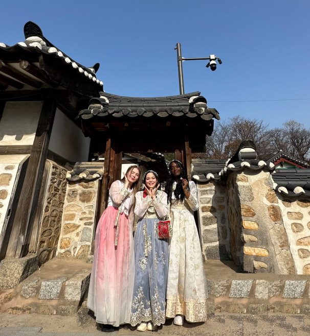 What Matters More than ‘Fat’ is ‘Life’… K-Obesity Clinic Treating Both Obesity and the Mind